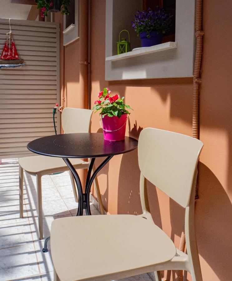 Dina Studio Argostoli 1 Apartment ภายนอก รูปภาพ
